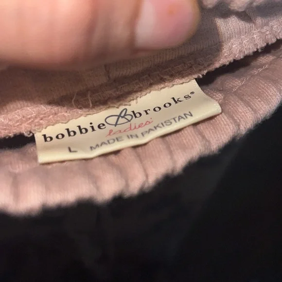 Capris - Picture 6 of 6